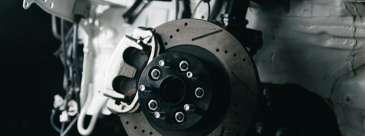 Frenos, amortiguadores y neumáticos